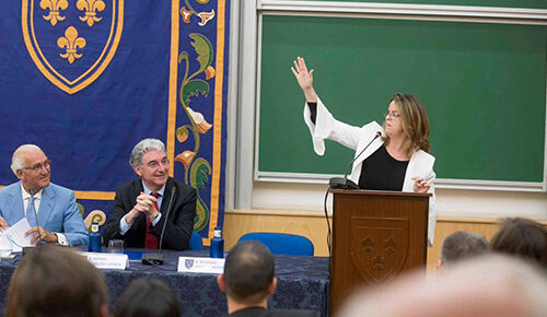 loreto-spa-arquitectura-granada-renovarse-speaker